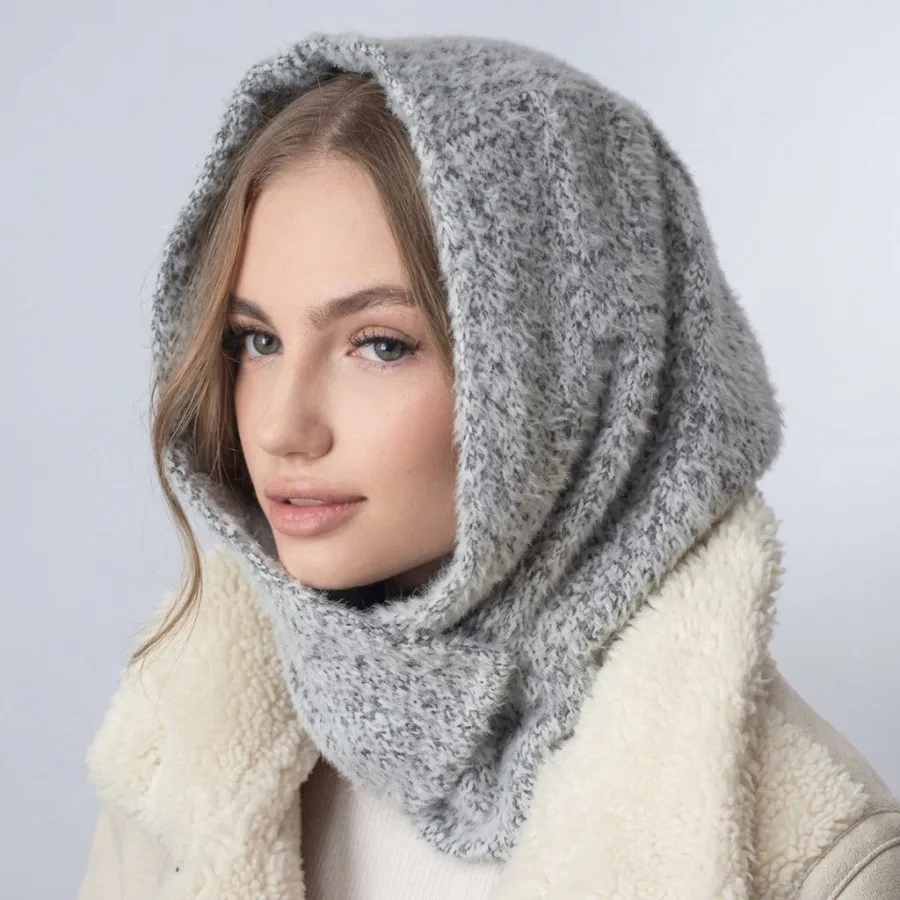 Капор із королівської ангори