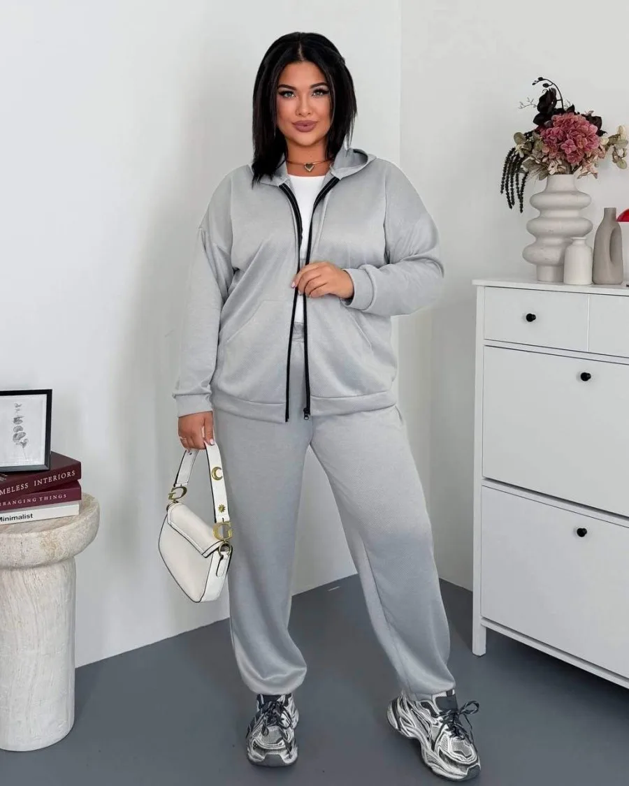 Костюм прогулочный трикотажный букле с капюшоном