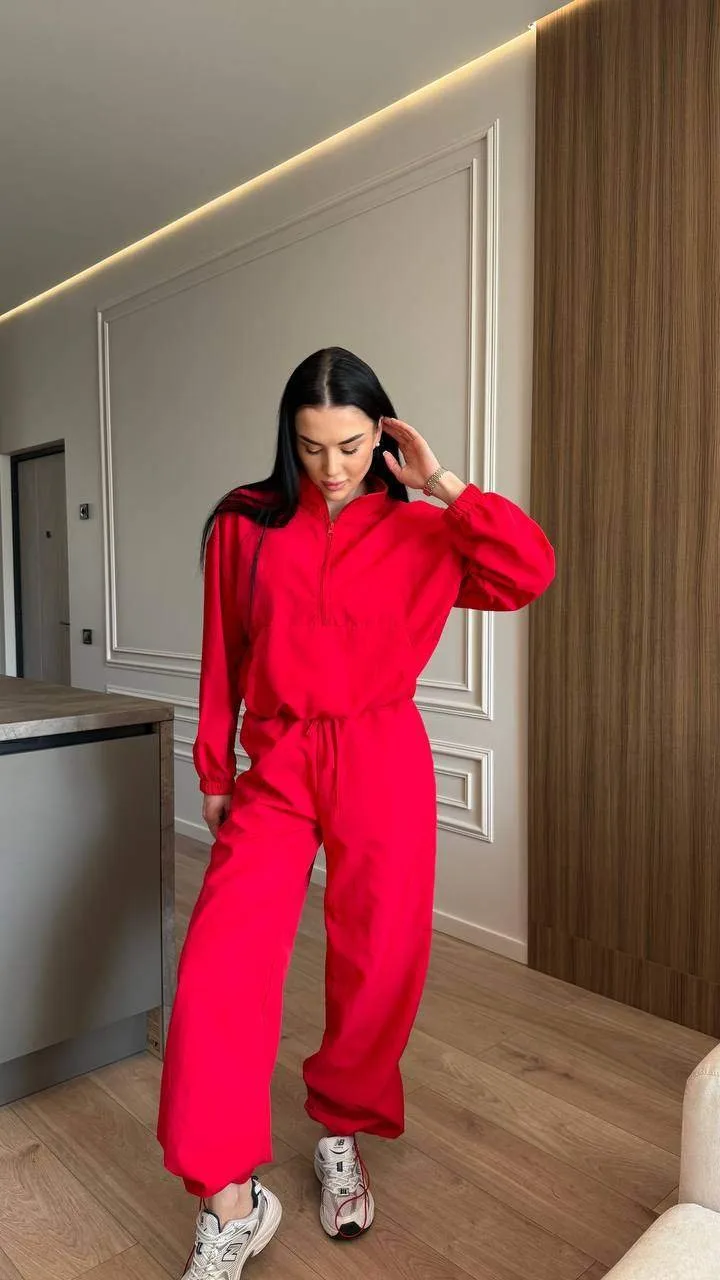 Костюм oversize з жатої плащівки