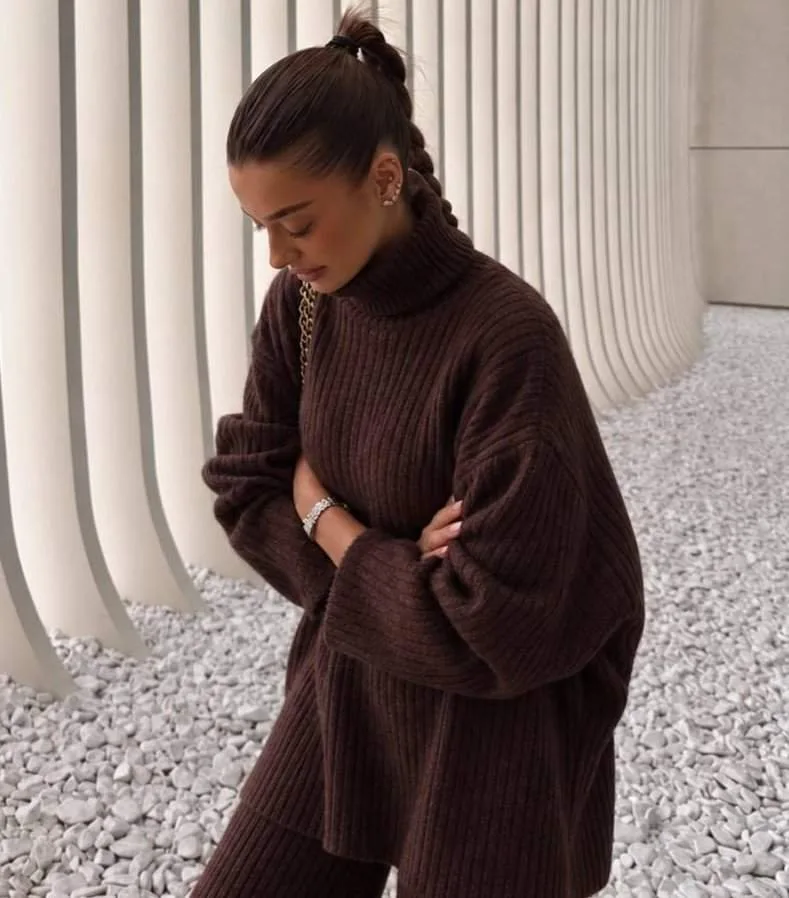 Костюм в полоску из двойной ангоры