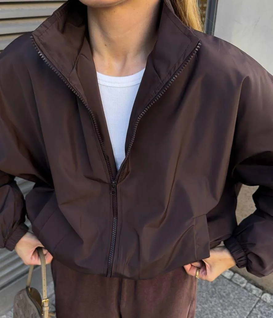 Бомбер із водонепроникної плащівки на підкладці