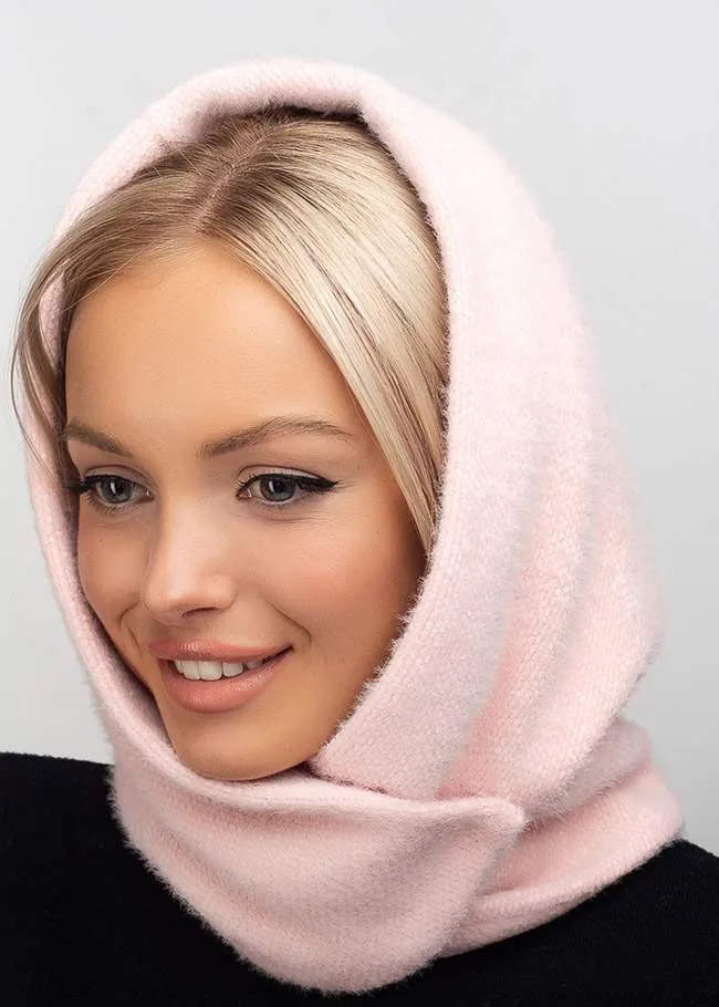 Капор жіночий з ангори